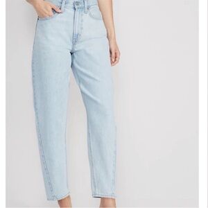 Old Navy Extra High Rise Balloon Light Wash Jeans